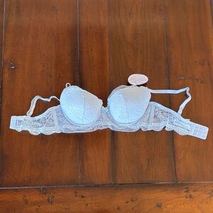 NWT Undies.com Lace Underwire Bra - Light Blue
